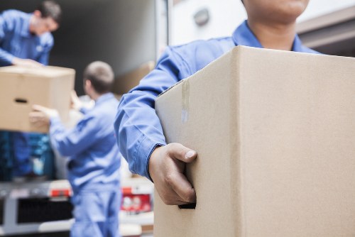 Local home moving team planning a Kensington relocation