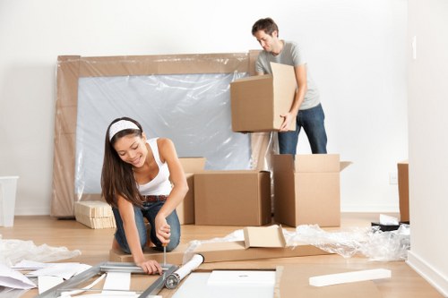 About Us Movers Kensington completing a smooth relocation in the neighborhood