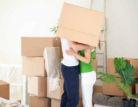 Commercial moving support for offices and shops in Kensington