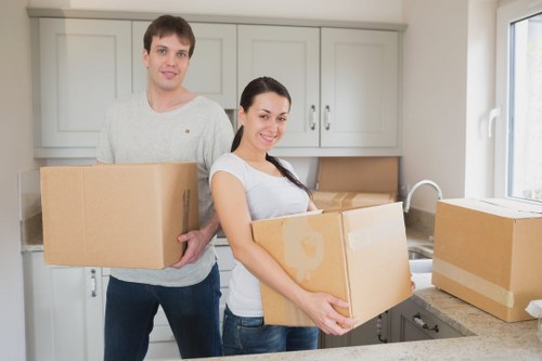 Trusted digital payment methods for Movers Kensington
